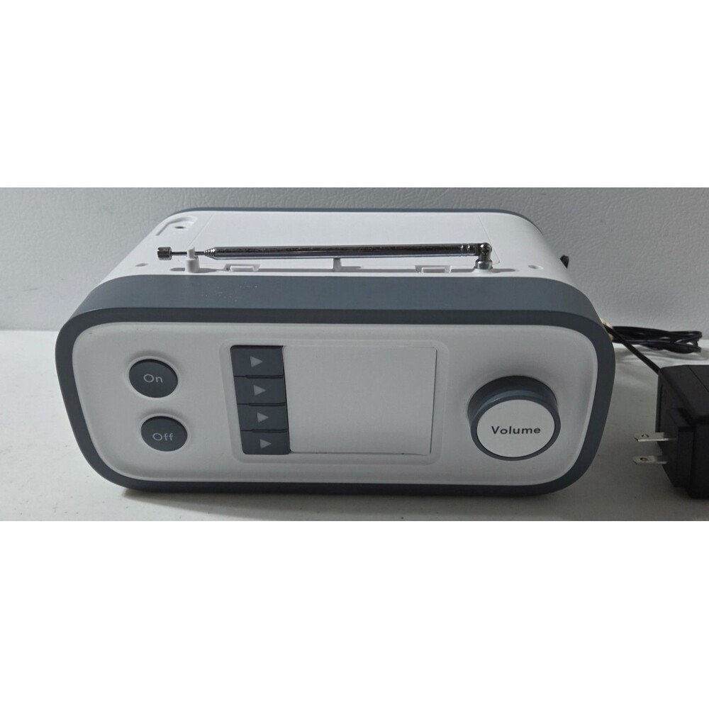 Relish - Simple Portable FM Radio and MP3 Music Player for Seniors, Elderly